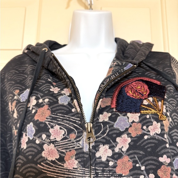 Lucky Brand Vintage Colorful Hoodie - Picture 2 of 5